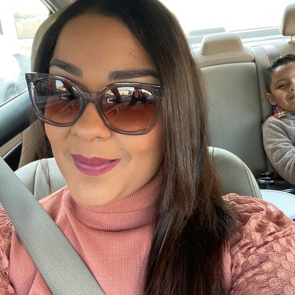 Profile Picture of Raquel Cuellar (@ingrid_009) on Poshmark