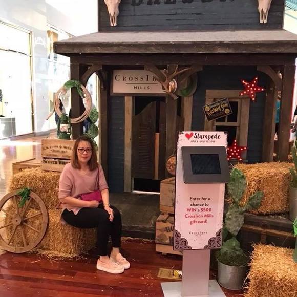 Profile Picture of Carina Carlos-gamboa (@c_cgamboa) on Poshmark