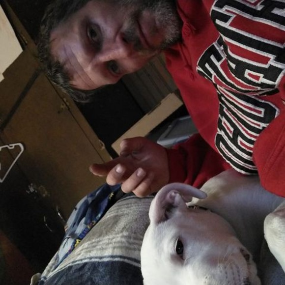 Profile Picture of Steve Gomes (@stevegomes) on Poshmark