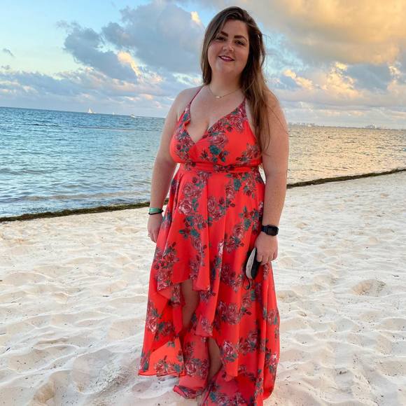 Profile Picture of Amanda Lafferty (@amoondo95) on Poshmark