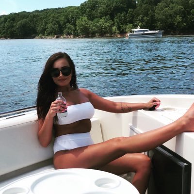 Profile Picture of Madison (@CasadaMadi) on Twitter