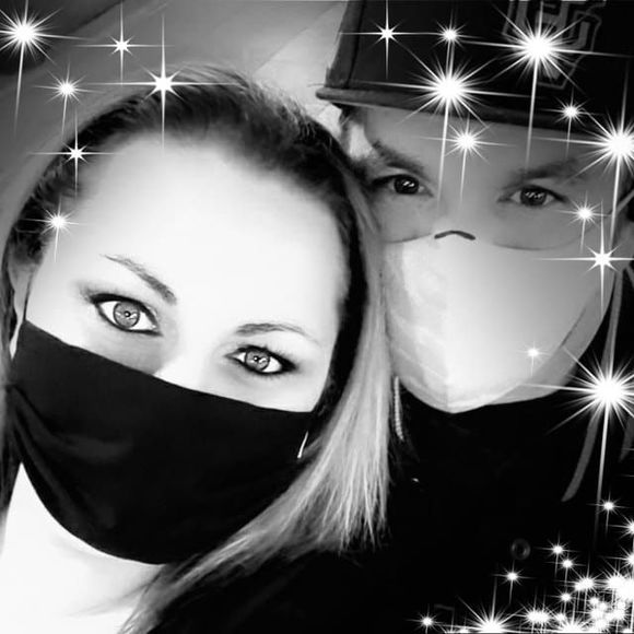 Profile Picture of Stephanie Marrone mcintosh (@stephmarrone84) on Poshmark