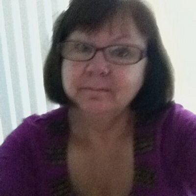 Profile Picture of Barbara Bunce (@travellingbooky) on Twitter