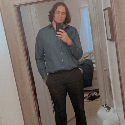 Profile Picture of Kyle Moreno (@awkwardsquatch) on Twitter