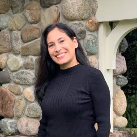 Profile Picture of Cindy Haugen (@mo_ni31) on Poshmark