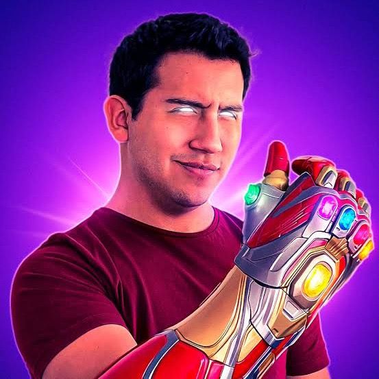 Profile Picture of Mauriccio el Nerdaily (@mauricciorebaza) on Tiktok