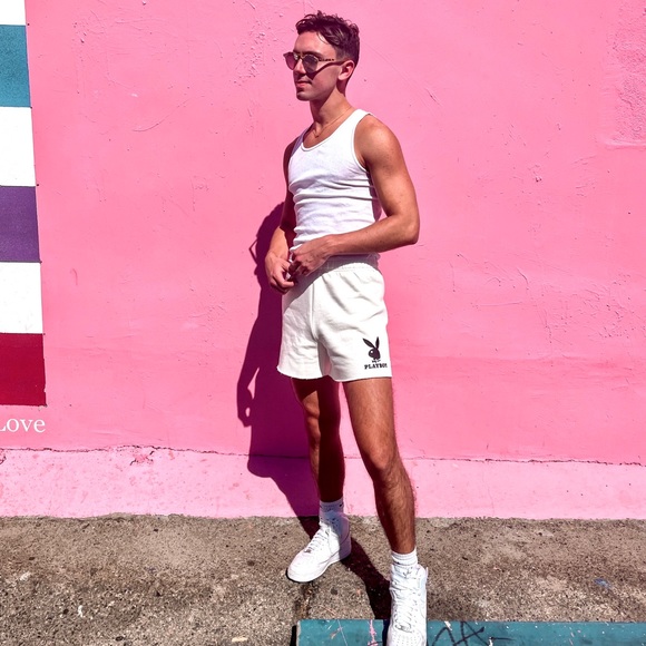 Profile Picture of Nick Birkby (@birkthebeecl) on Poshmark