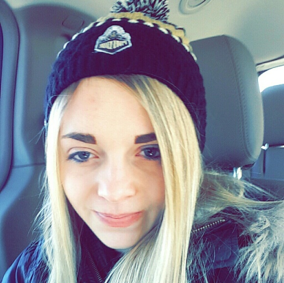 Profile Picture of Brandy Campbell (@bncampbell3899) on Poshmark
