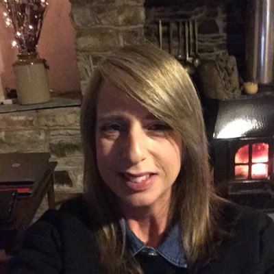 Profile Photo of Caroline Oakes (@carolineoakes2) on Twitter