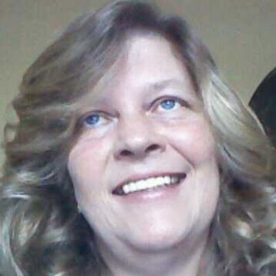 Profile Picture of Laurie Curry (@taurusbaker) on Twitter