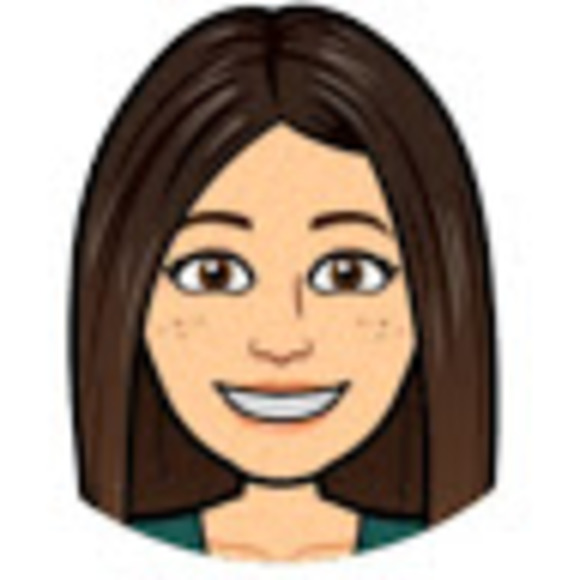 Profile Picture of Maria Imholte (@mimholte002) on Poshmark