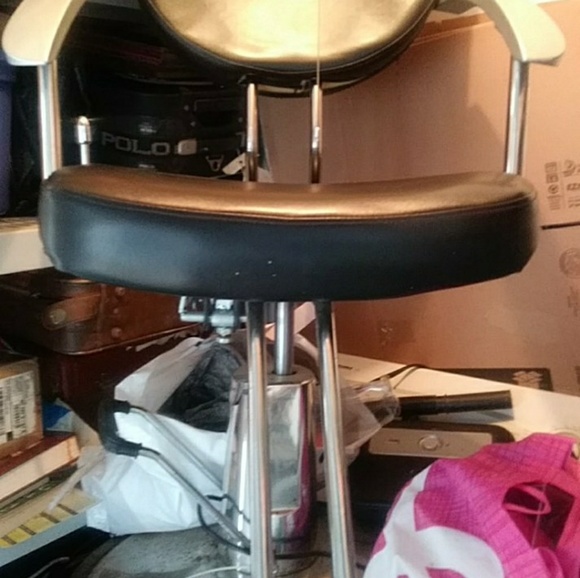 Profile Picture of Marcellus Evans (@musiq1958) on Poshmark