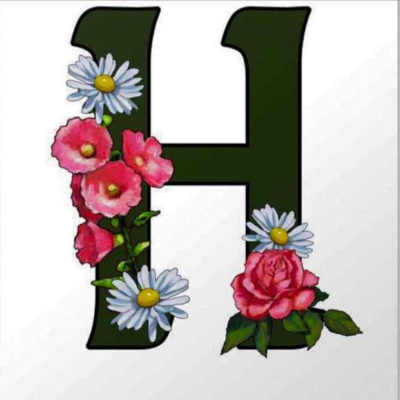 Profile Picture of Hilda Brown (@brownhh) on Poshmark