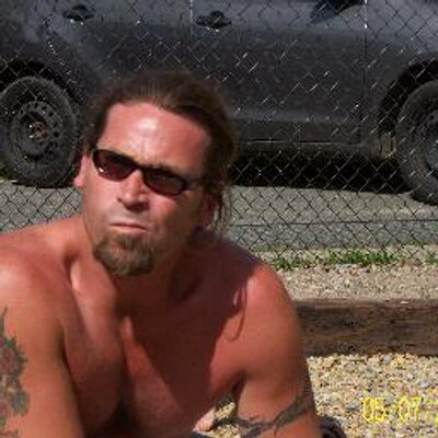 Profile Picture of Robert Bergstrom (@robbyberg419) on Twitter