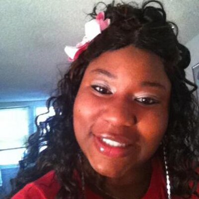 Profile Picture of Leslie Roberson (@Pookiie_Badd) on Twitter