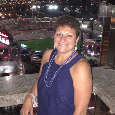 Profile Picture of Jenny Hilbert (@jennyhilbert66) on Twitter