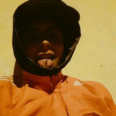 Profile Picture of Erik Cuello ✌ (@erik_cuello) on Twitter