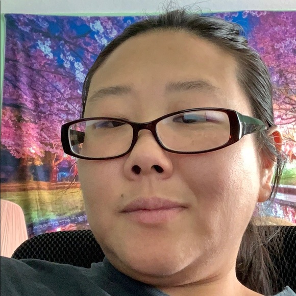 Profile Picture of Midori Kimura (@xsoldatsx) on Poshmark