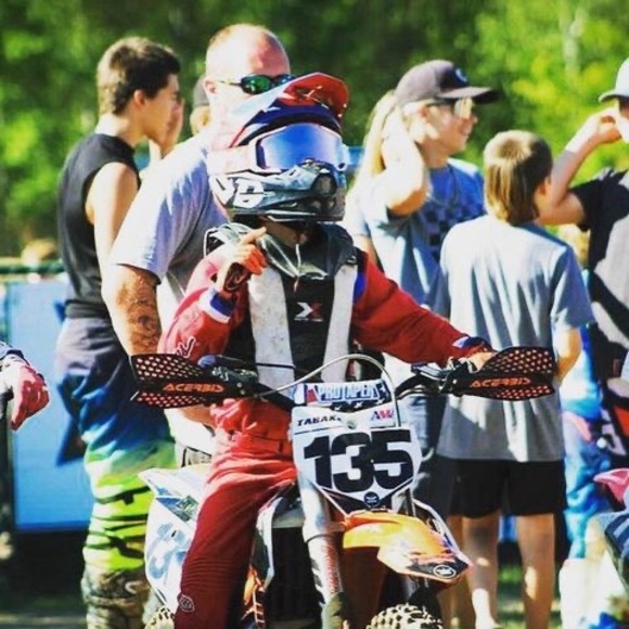 Profile Picture of Karsen Tabaka (@karsentabaka) on Poshmark