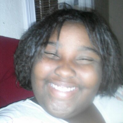 Profile Picture of Cali Neal (@nealtwila) on Twitter