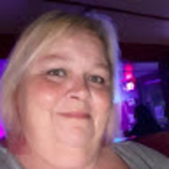 Profile Picture of Sabrina Dabadi (@sabrinadabadi73) on Poshmark