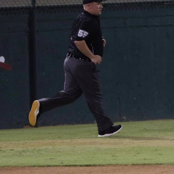 Profile Picture of Nick Hudlow (@nickhudlow) on Poshmark