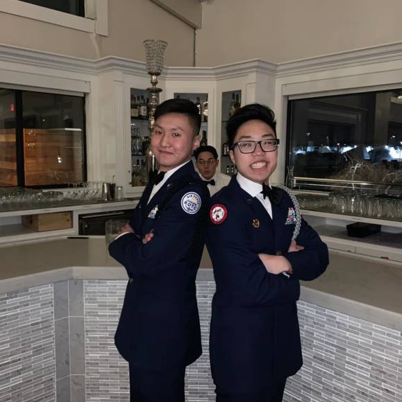 Profile Picture of Justin Huynh (@justinhuynh45) on Poshmark