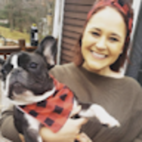 Profile Picture of Kera Recce (@krr5116) on Poshmark