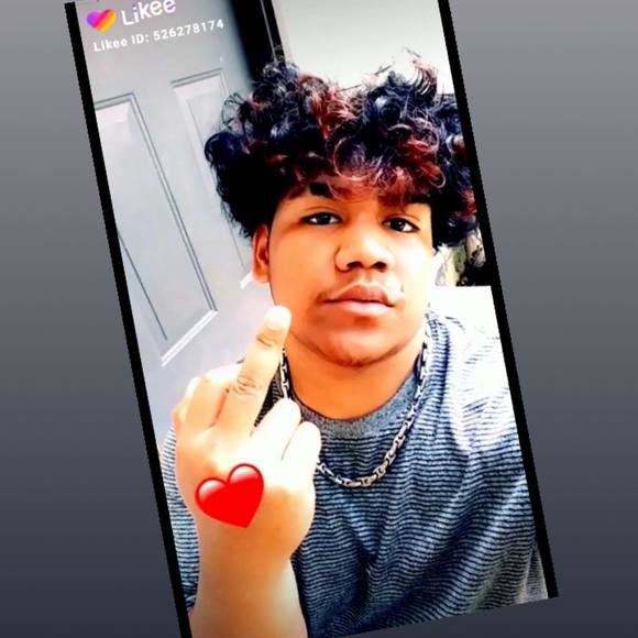 Profile Picture of Gerald Mitchell (@gerald_mitchell) on Poshmark