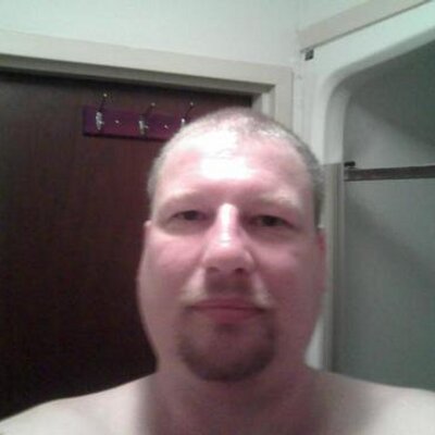 Profile Picture of Steve LaRoche (@70gs455) on Twitter