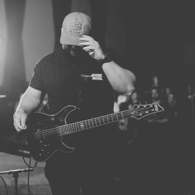 Profile Picture of Dylan McLain (@dmclain21) on Twitter