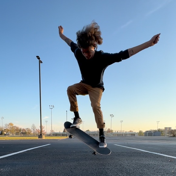 Profile Picture of Bryce Lucas (@vintagesk8wear) on Poshmark