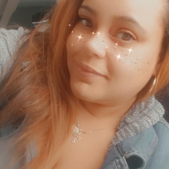 Profile Picture of Robin Headley (@rheadley0730) on Poshmark