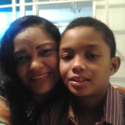 Profile Picture of FARY GREG LORA (@faryloa) on Twitter