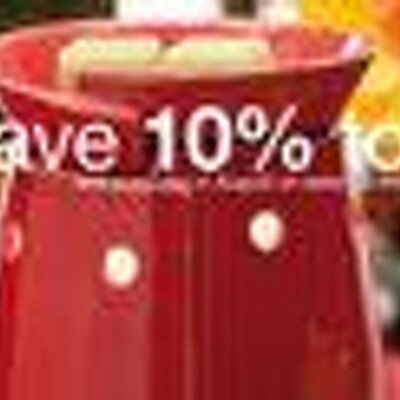 Profile Picture of Dawn Larson (@dawnscentsy) on Twitter