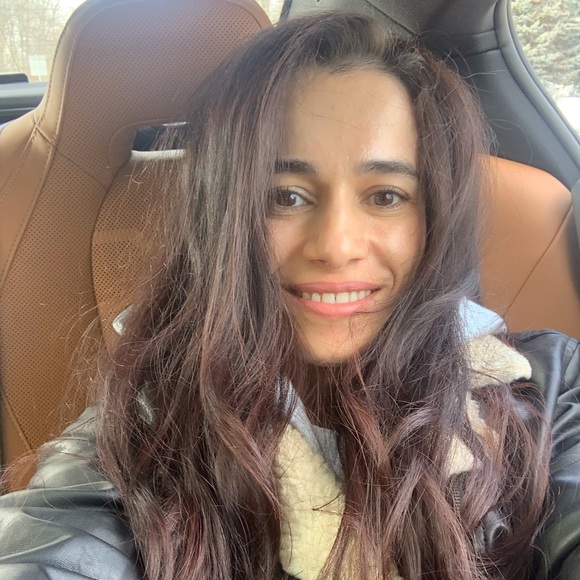 Profile Picture of Reham Zalloum (@rehamzalloum) on Poshmark