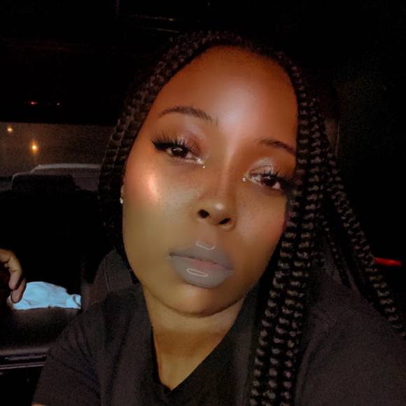 Profile Picture of Cierra Johnson (@yocierra1) on Poshmark