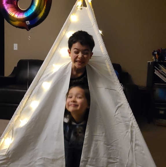 Profile Picture of Eunhee Kim simpson (@keh7615) on Poshmark