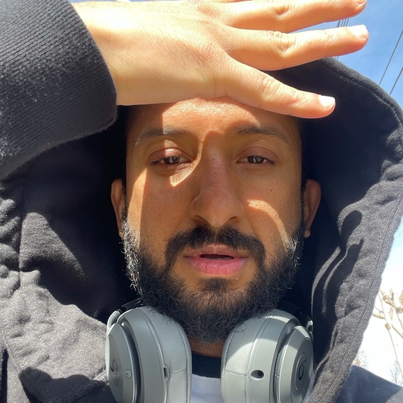 Profile Picture of Niraj Pathak (@niraj1990pathak) on Poshmark