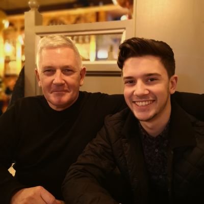 Profile Picture of James McCartney (@JamesCM_) on Twitter