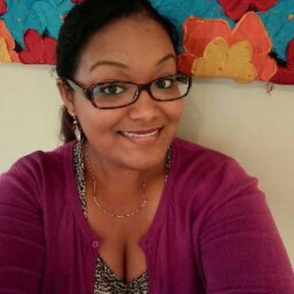 Profile Picture of Kristina Seecharran (@kseecha01) on Poshmark