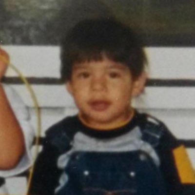 Profile Picture of ǝıuɹƎ 🥀🖤 (@ErnieAlvarez4) on Twitter