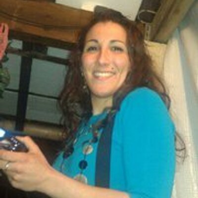 Profile Picture of Ruby Lois (@LoisRuby) on Twitter