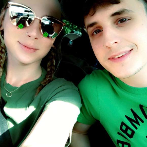 Profile Picture of Amanda Cornell (@amandacornel253) on Poshmark