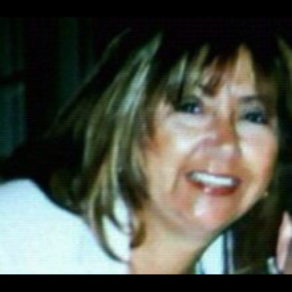 Profile Picture of Kathleen Sousa (@ksousa1957) on Poshmark