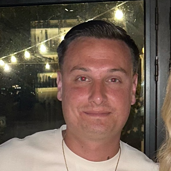 Profile Picture of Chris Polanish (@chrisppolanish) on Poshmark