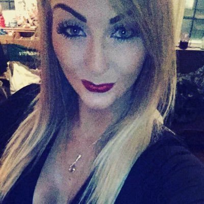 Profile Picture of Petts (@AmyPettyx) on Twitter