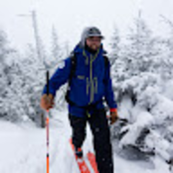 Profile Picture of Patrick Scanlan (@pattscanlan) on Poshmark