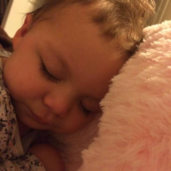 Profile Picture of Shelby Krumvieda (@sheltaykrum) on Poshmark