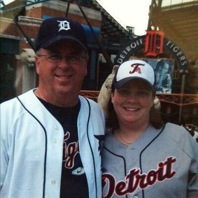 Profile Picture of Julie Vogt (@julie_v413) on Twitter